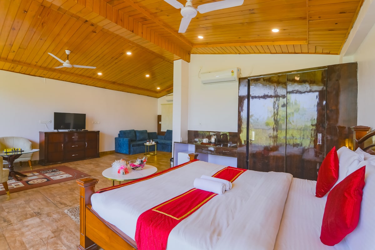 The First view Resort Lansdowne