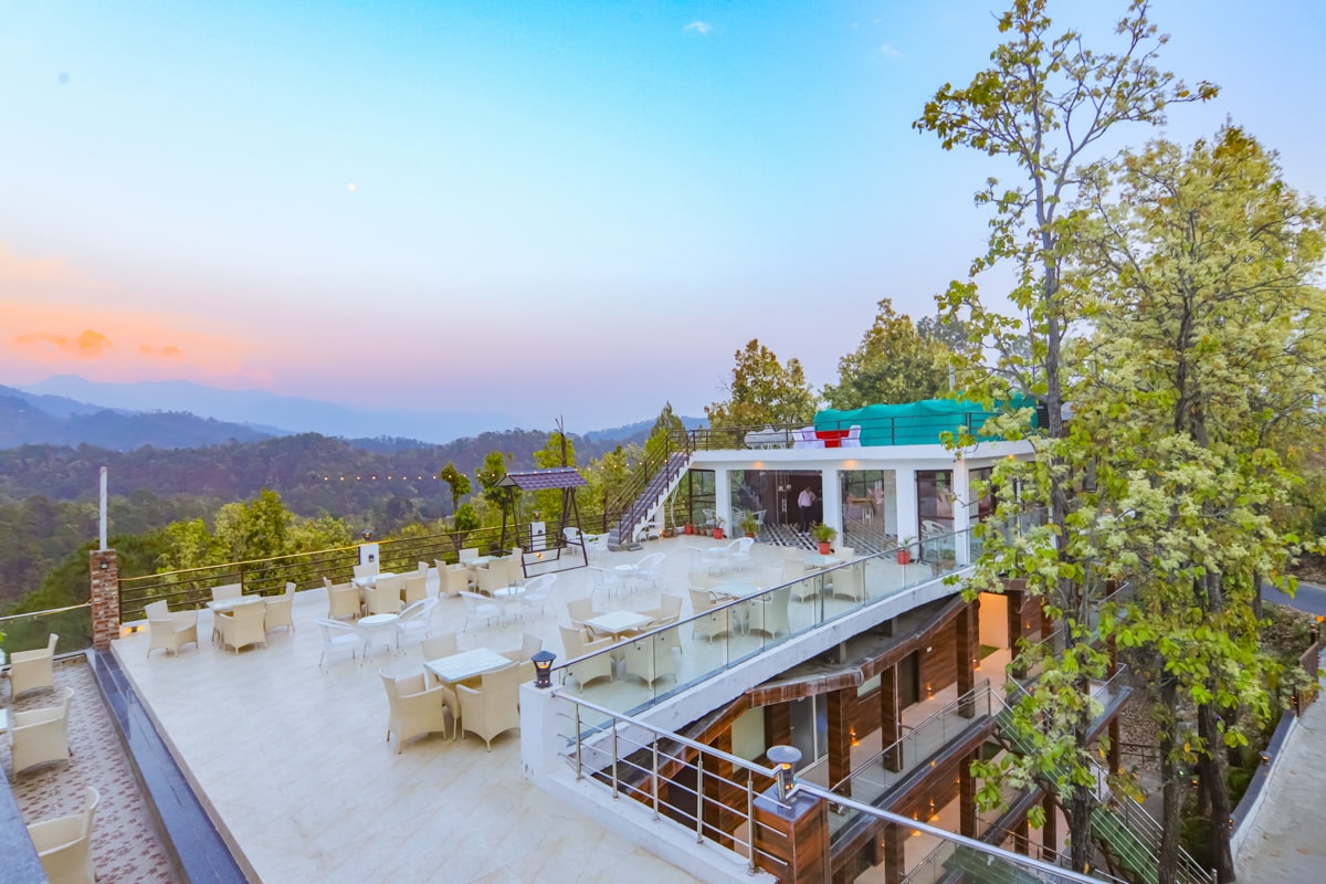 The First view Resort Lansdowne